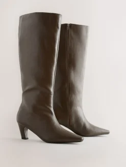 - Forever Comfort® - Kniehoge laarzen met gebogen hak*Next New