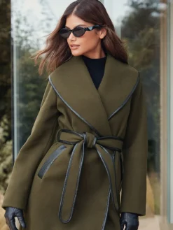 - jas met overslag en sjaalkraag*Lipsy New