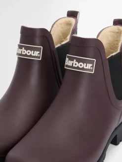 - ® Kirkton Chelsea Wellington Boots*Barbour Best