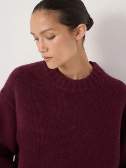 - Cora Relaxed Chunky Cashmere Crew Jumper*Hush Hot