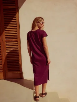 - Zomerse T-shirtjurk met draai en korte mouwen*Next