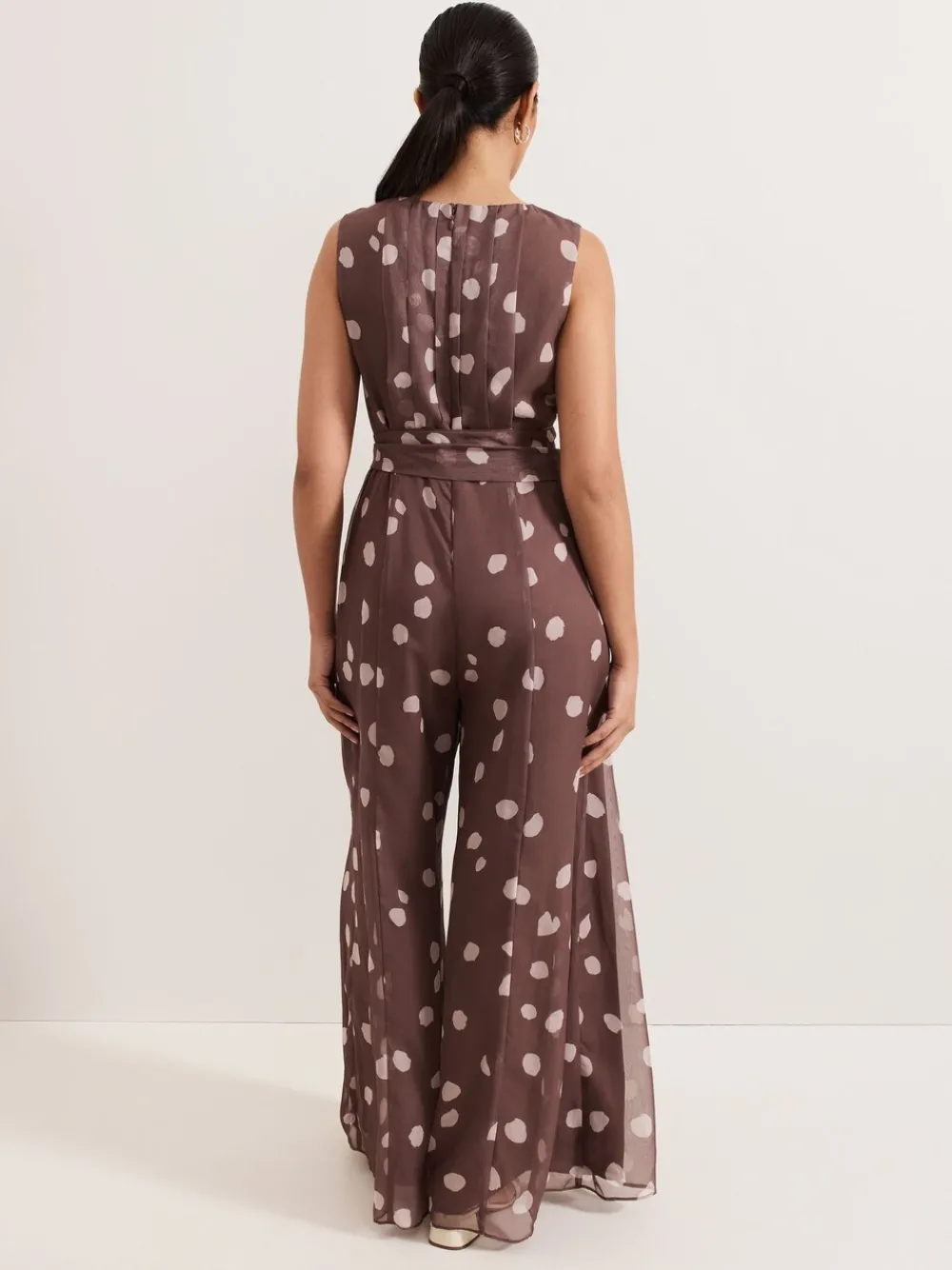Maxine chiffon jumpsuit met stippen*Phase Eight