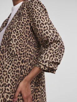 - Luipaardprint blazer met ruimvallende werkkleding en gerimpelde mouwen van 100% katoen*PIECES Discount