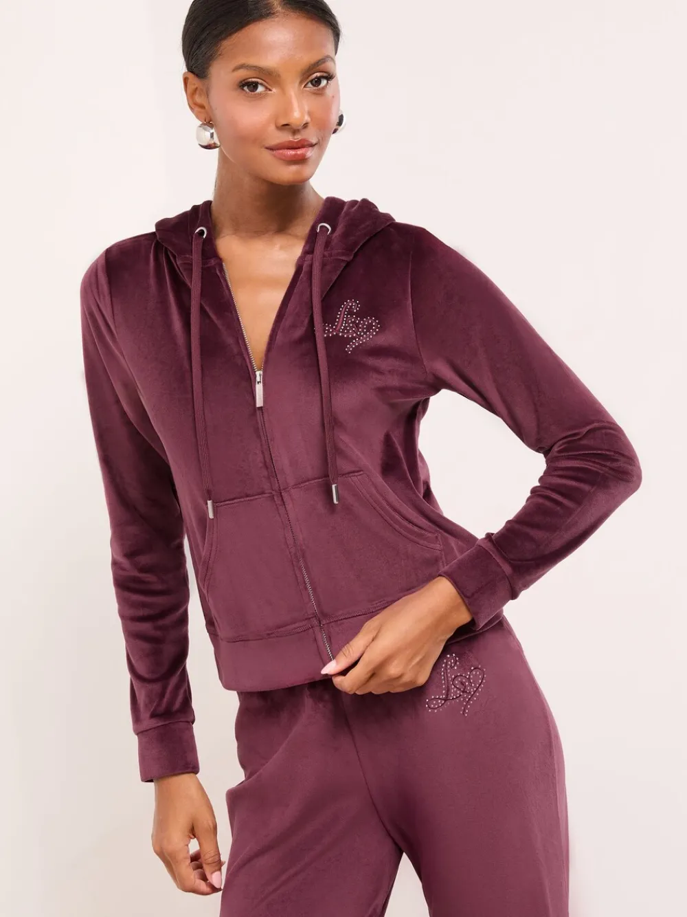 Plumb Paars - - Geborduurde velours hoodie met rits*Lipsy Sale