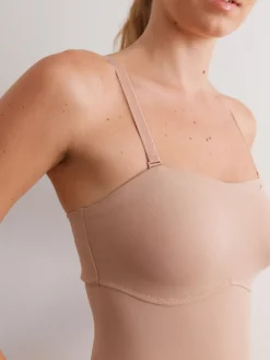 - Bandeau dijvormende shapewear*Next Best