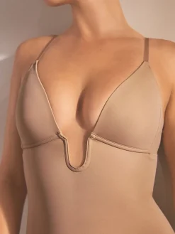 - Bodysuit met een middelmatige vorm voor buikcontrole, diepe, gladde bovenbenen*Next Sale