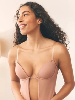 - Ingeklapte body met meerdere bandjes en rugleuning*Next Sale