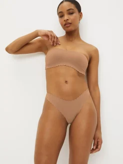 - No VPL slipje met geschulpte rand*Next Online