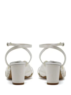 Thea ivoorkleurige satijnen bruidsandalen met brede pasvorm*Rainbow Club Discount