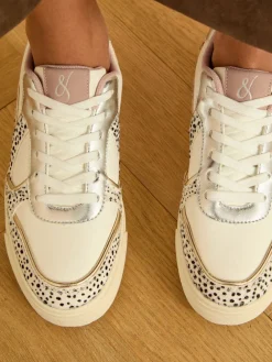 - Mix Flatform Comfort Retro Low Top Trainers*Love & Roses Online