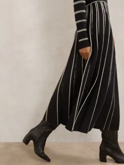 Amber Stripe Pleated Knitted Midi Dress*Reiss Best