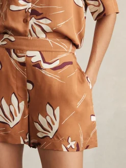 Sammie Short van keperstof met print*Reiss Clearance