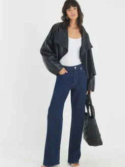 - Relaxte rechte jeans met hoge taille*River Island New