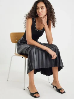 midirok van imitatieleer met plooien*River Island Outlet