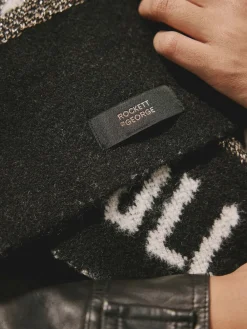 Triangle Cosy Scarf*Rockett St George Online