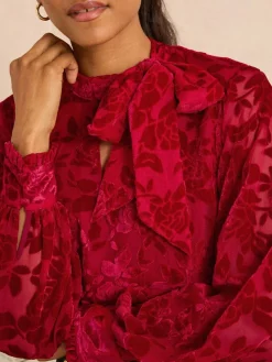 Rode fluweel Devoré - blouse met lange mouwen en striksluiting*Love & Roses Discount