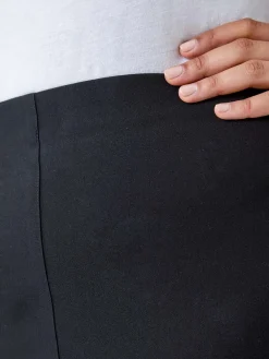 - Knielange stretchshort*Roman Best