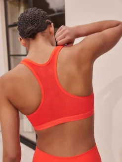 - B-GG Active Sports high impact Dry Tech-sportbeha met rits aan de voorkant*Next Best