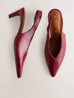- Leren puntige teen slingback hakken*Next Clearance