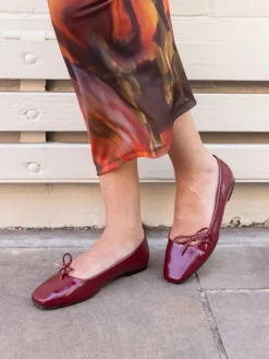 - Camilla Asymetric Bow Ballerinas*Novo Sale