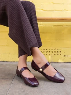 - CANDY Mary Jane Stud Flat Shoes*Novo Online