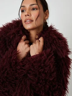 - Collared Faux Fur Coat*Threadbare Outlet