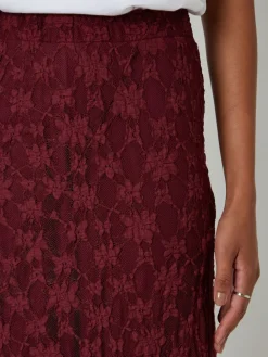 - Pull On Lace Maxi Skirt*Threadbare Clearance