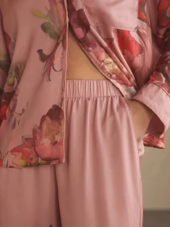 - - Satijnen pyjama met knopen*B by Ted Baker Discount