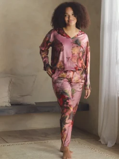 - Cosy Twosie Pyjamas*B by Ted Baker Outlet