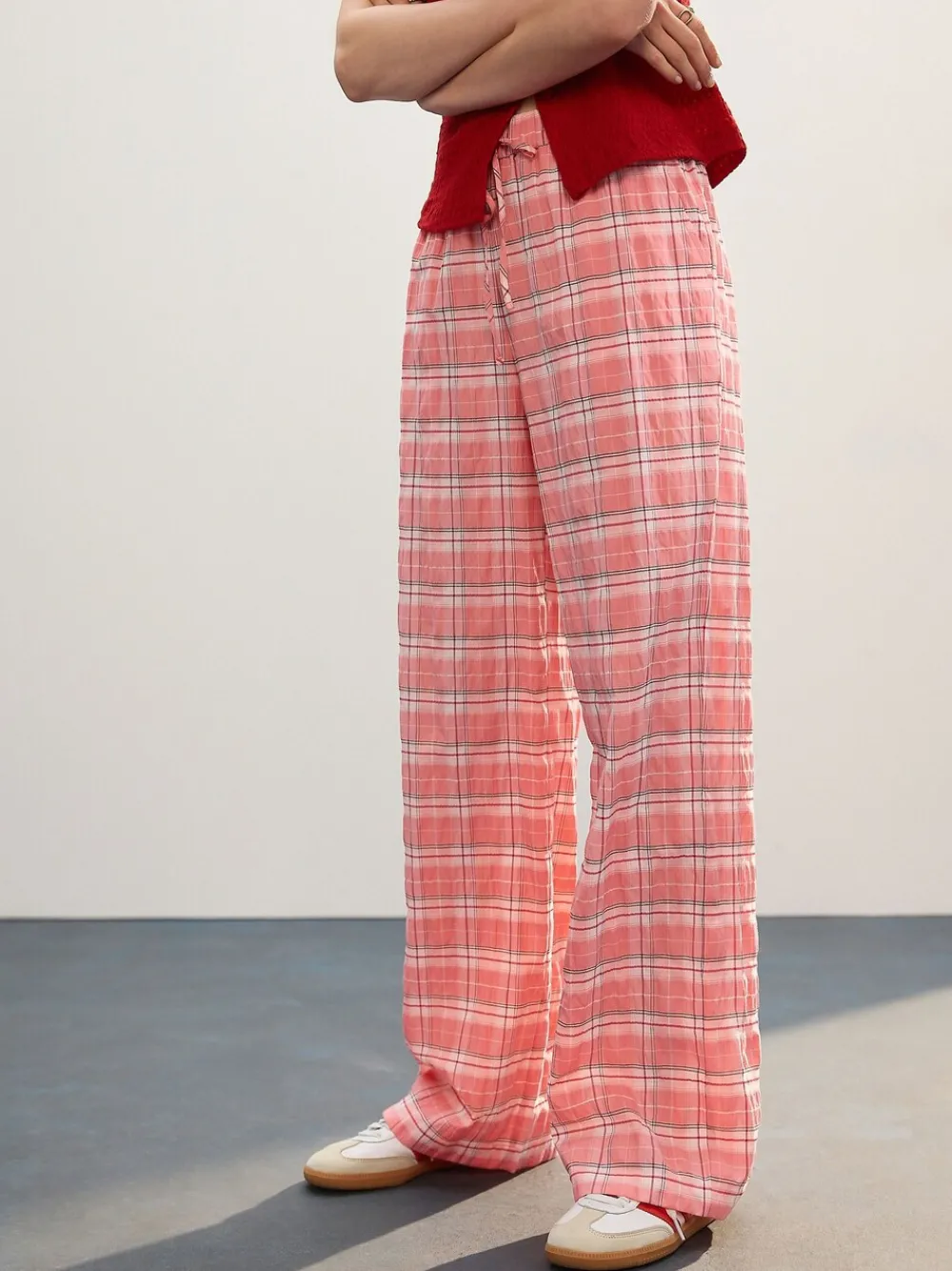 - Broek met wijde pijpen*Next