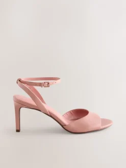 - Premium leren sandalen met peeptoe en hak*Next New