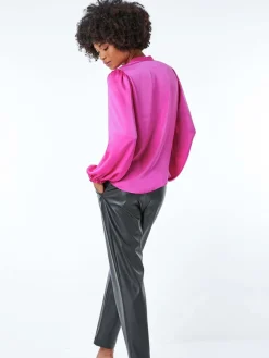 - satijnen blouse met ruches aan de hals*Roman Best