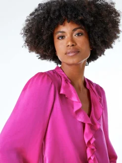 - satijnen blouse met ruches aan de hals*Roman Best