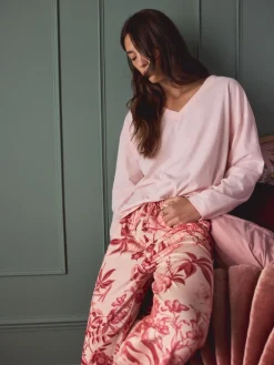 Roze bloemen - Kew Collection pyjama's met lange mouwen*Next Outlet
