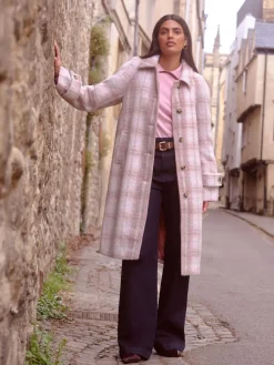 - mantel*Love & Roses Sale