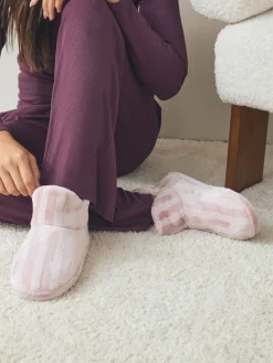 - Pantoffels*Next Sale