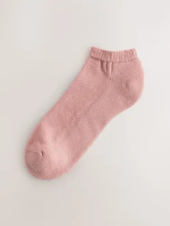 - 4 paar sneakersokken met verdikte zool*Next Sale