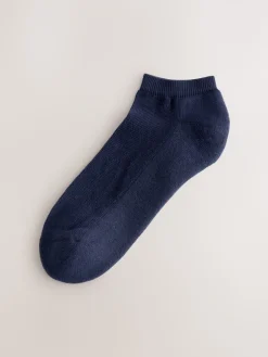 - 4 paar sneakersokken met verdikte zool*Next Sale