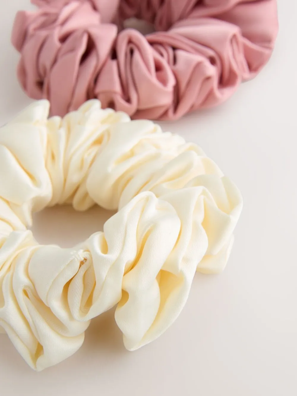 - Oversized Scrunchies 2 Pack*Next