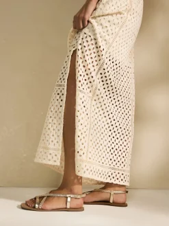 - Gevlochten band teenslipper*Next Hot