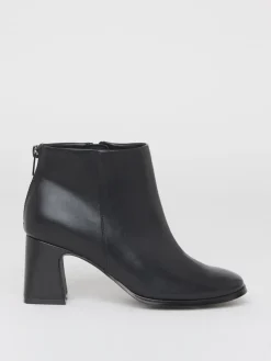 Outside Zip Stretch Ankle Boot*Simply Be Online