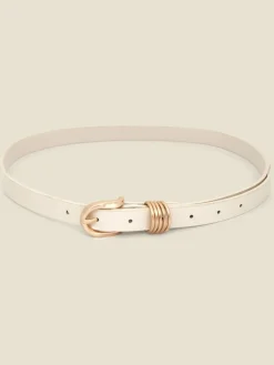Leather Belt With Gold Hardware*Sosandar Clearance