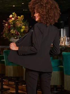 smokingblazer met satijnen kraag*Sosandar Online