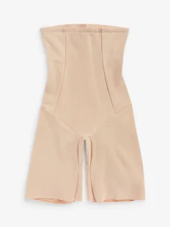 - - Extra krachtig vormgevende short met hoge taille en lange pijpjes*Miraclesuit