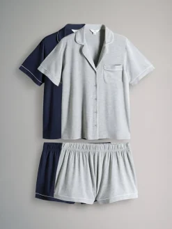 2 set van pyjama's van polyester-viscose blend met bies en knoopsluiting*The Set