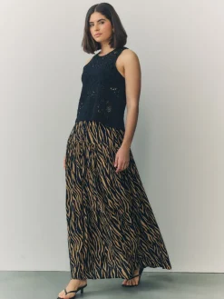 - Maxirok met getailleerde taille*Next Online