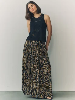 - Maxirok met getailleerde taille*Next Online