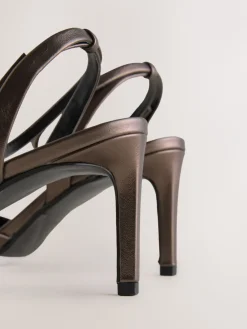 - Premium leren sandalen met peeptoe en hak*Next