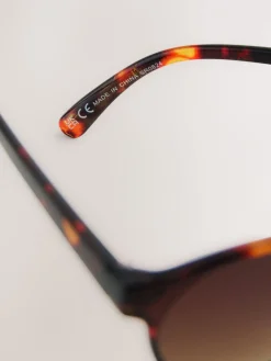 Tortoise bruin - Ronde zonnebril*Next New