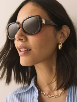 - Square Wrap Sunglasses*Next Hot